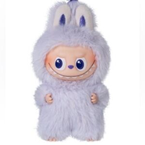 Pin for love E labubu